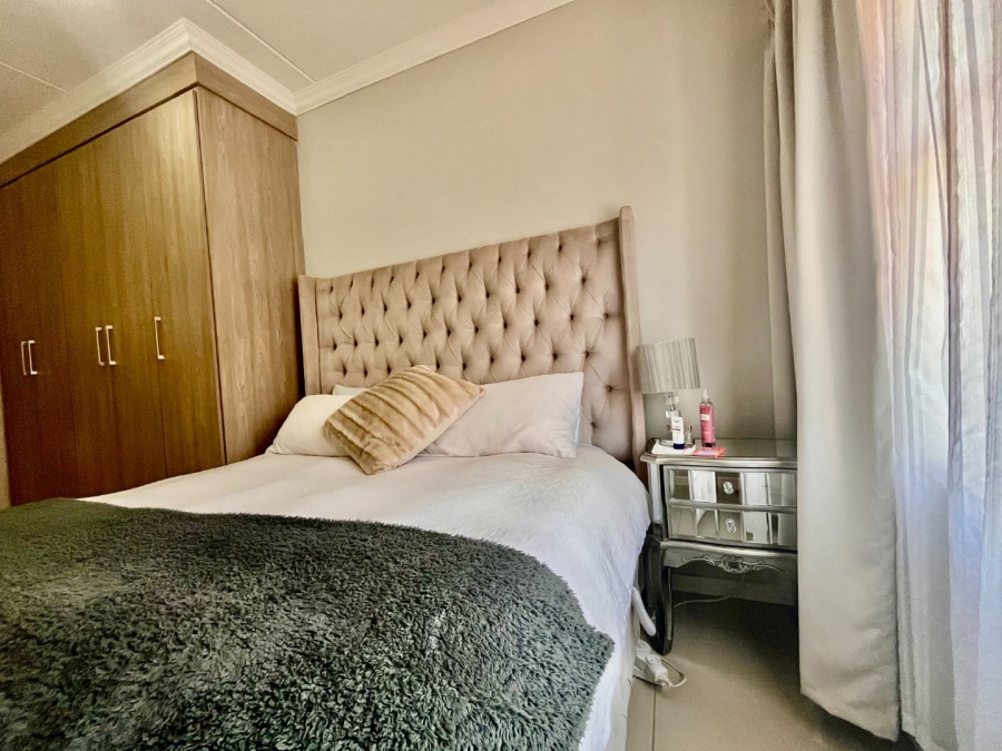 2 Bedroom Property for Sale in Halfway Gardens Gauteng