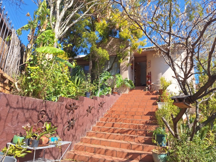 2 Bedroom Property for Sale in Helderkruin Gauteng