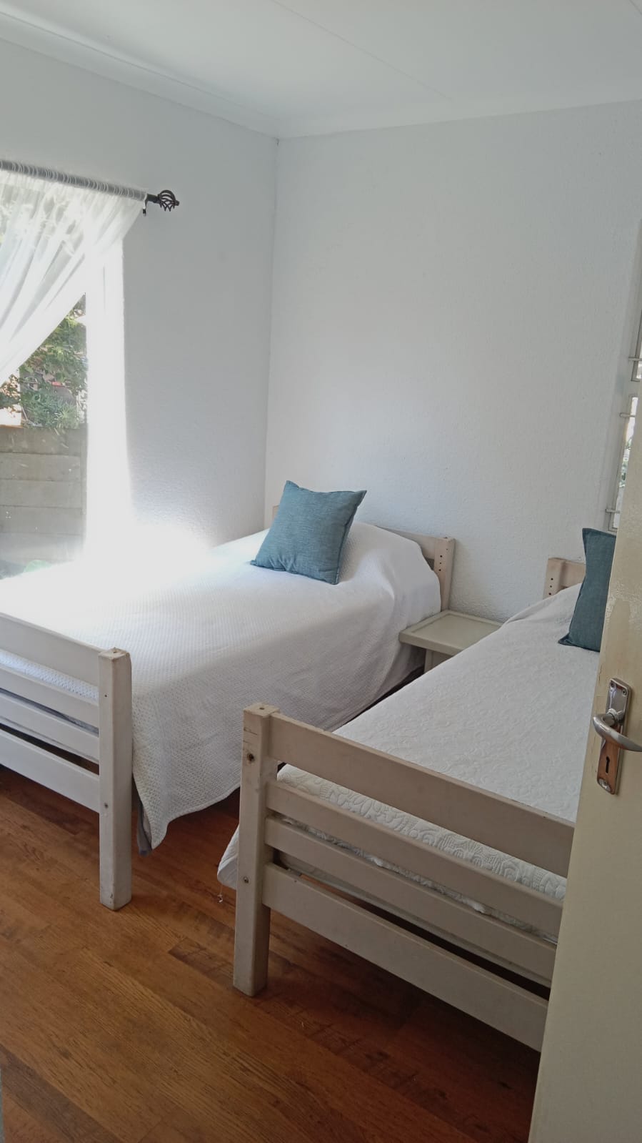 2 Bedroom Property for Sale in Helderkruin Gauteng