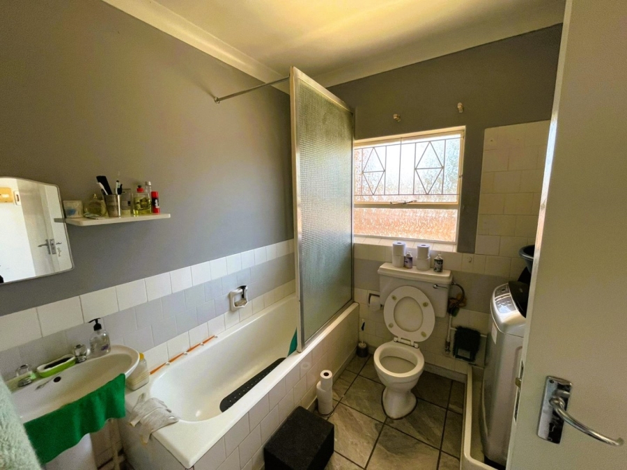 1 Bedroom Property for Sale in Ferryvale Gauteng