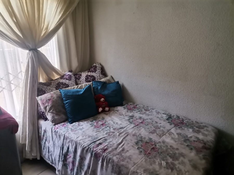 2 Bedroom Property for Sale in Windmill Park Gauteng