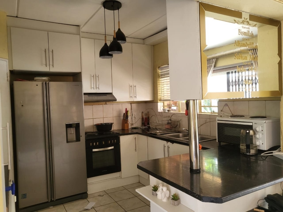 3 Bedroom Property for Sale in Heuwelsig Estate Gauteng