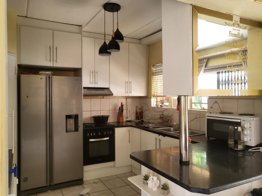 3 Bedroom Property for Sale in Heuwelsig Estate Gauteng