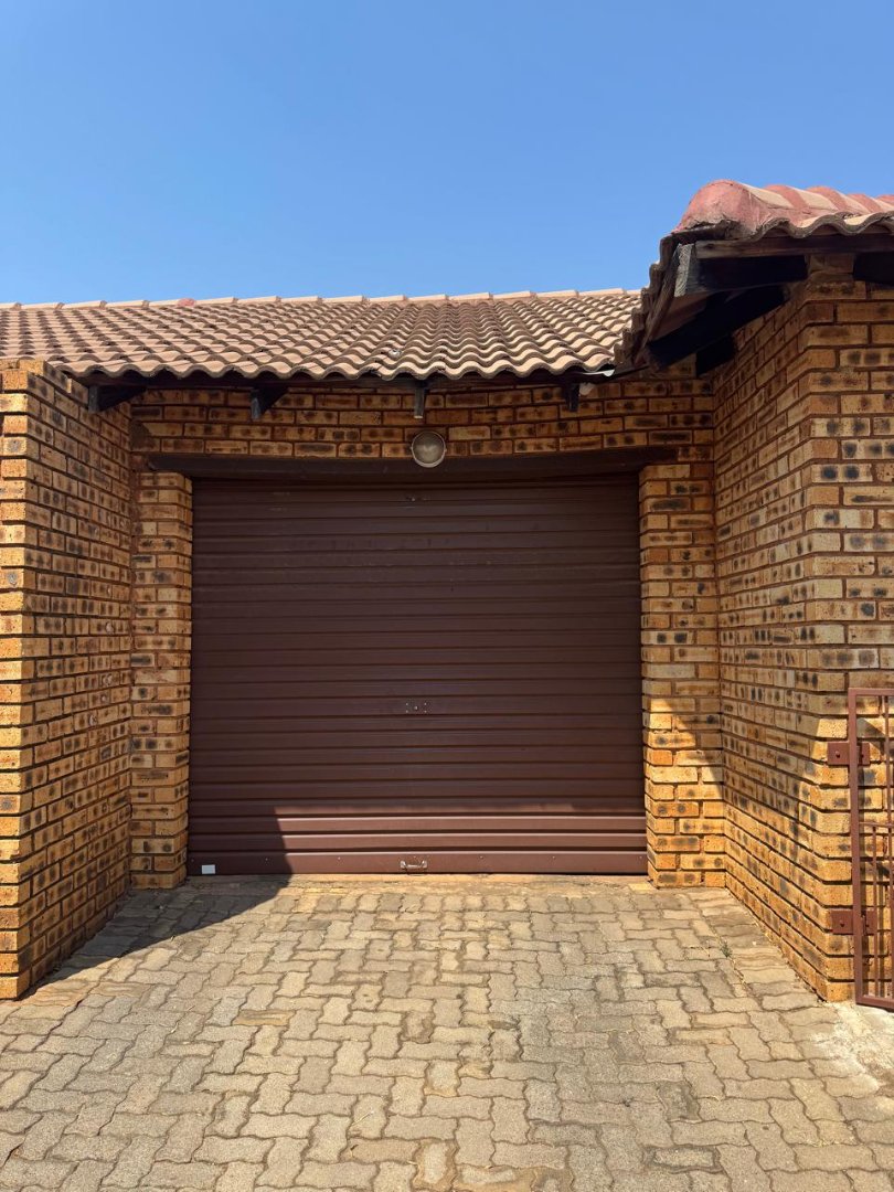 To Let 2 Bedroom Property for Rent in Amandasig Gauteng