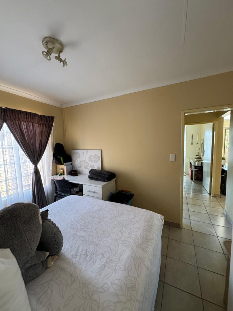 To Let 2 Bedroom Property for Rent in Amandasig Gauteng