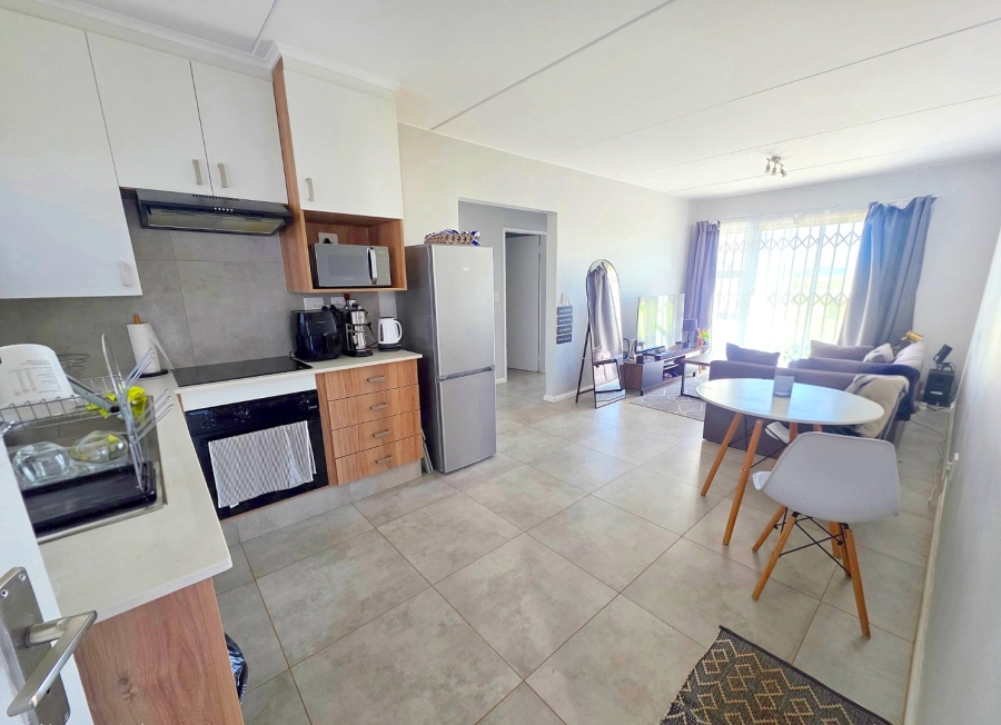 2 Bedroom Property for Sale in Parkhaven Gauteng