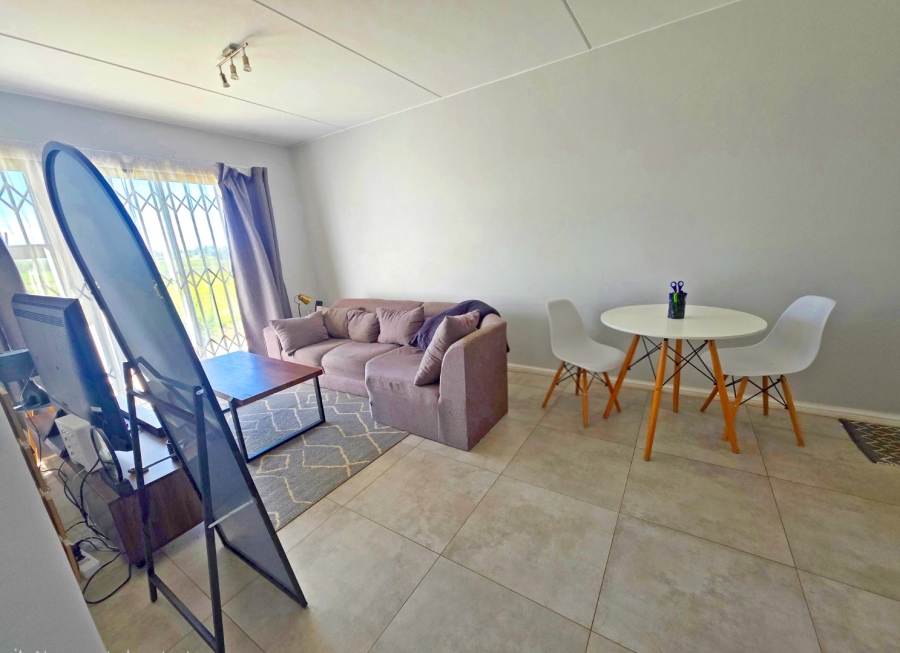 2 Bedroom Property for Sale in Parkhaven Gauteng
