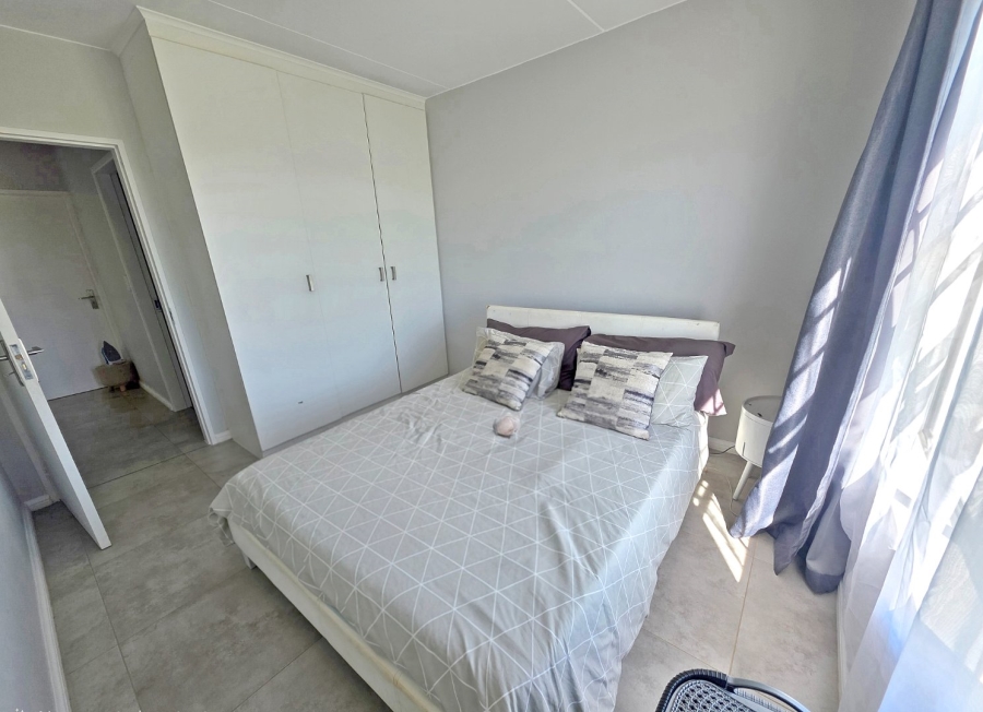 2 Bedroom Property for Sale in Parkhaven Gauteng