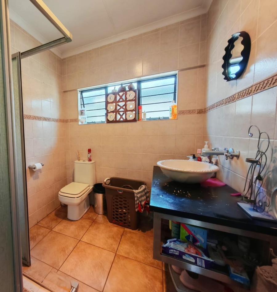 3 Bedroom Property for Sale in Farrarmere Gauteng