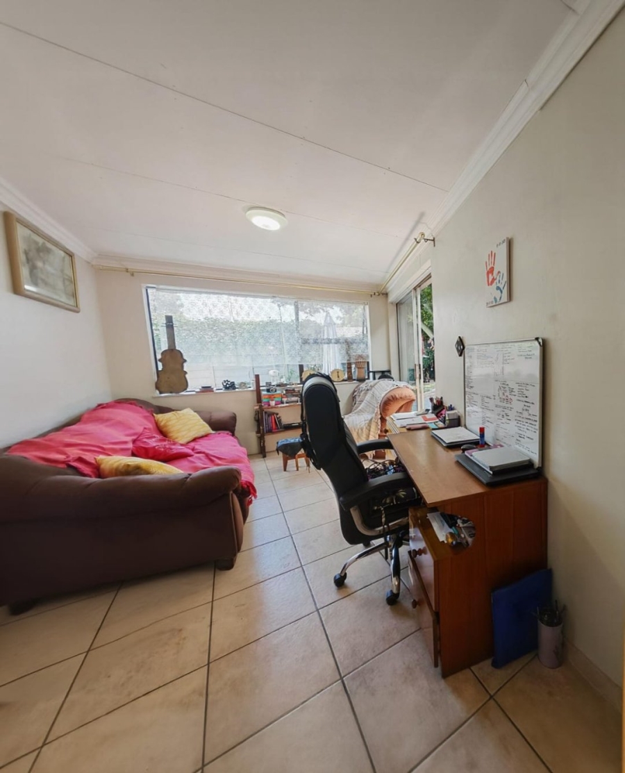 3 Bedroom Property for Sale in Farrarmere Gauteng