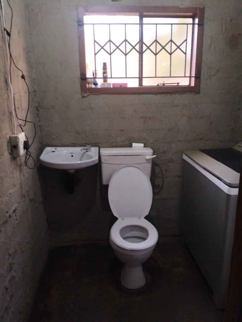 2 Bedroom Property for Sale in Etwatwa Gauteng