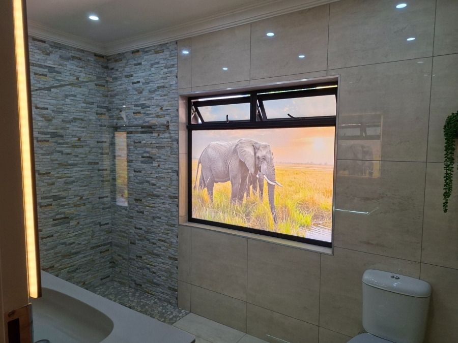  Bedroom Property for Sale in Sinoville Gauteng