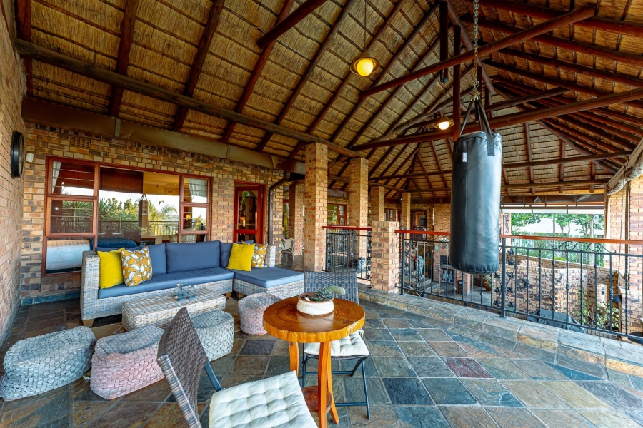 5 Bedroom Property for Sale in Helderkruin Gauteng