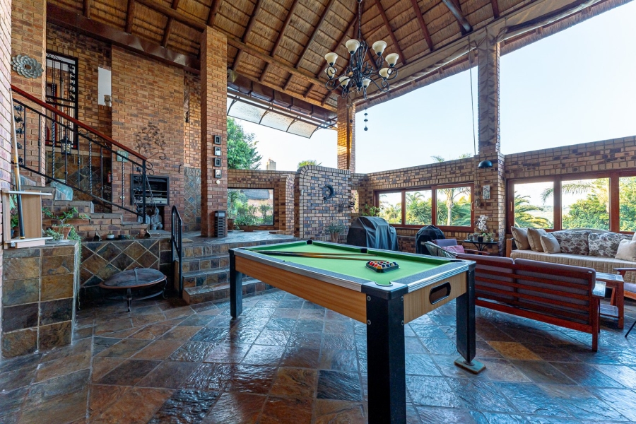 5 Bedroom Property for Sale in Helderkruin Gauteng