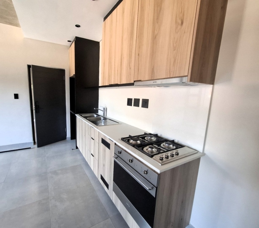 To Let 1 Bedroom Property for Rent in Waterkloof Park Gauteng