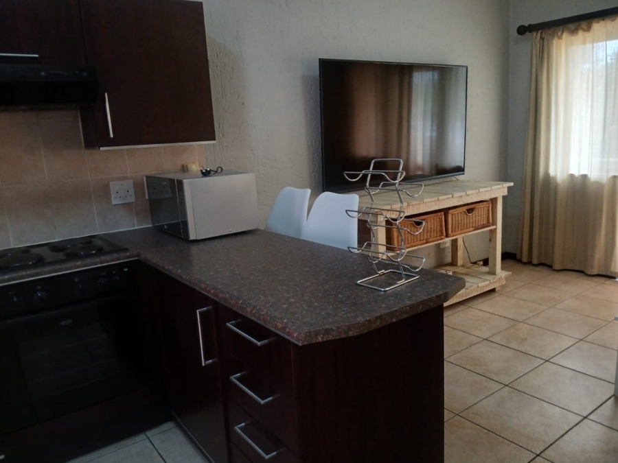 To Let 1 Bedroom Property for Rent in Paulshof Gauteng