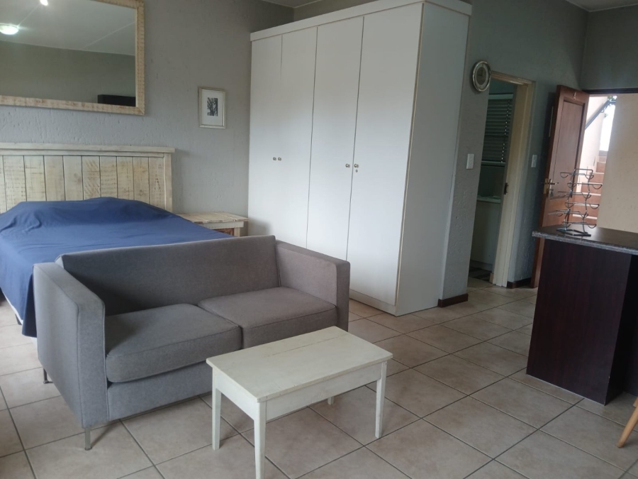 To Let 1 Bedroom Property for Rent in Paulshof Gauteng