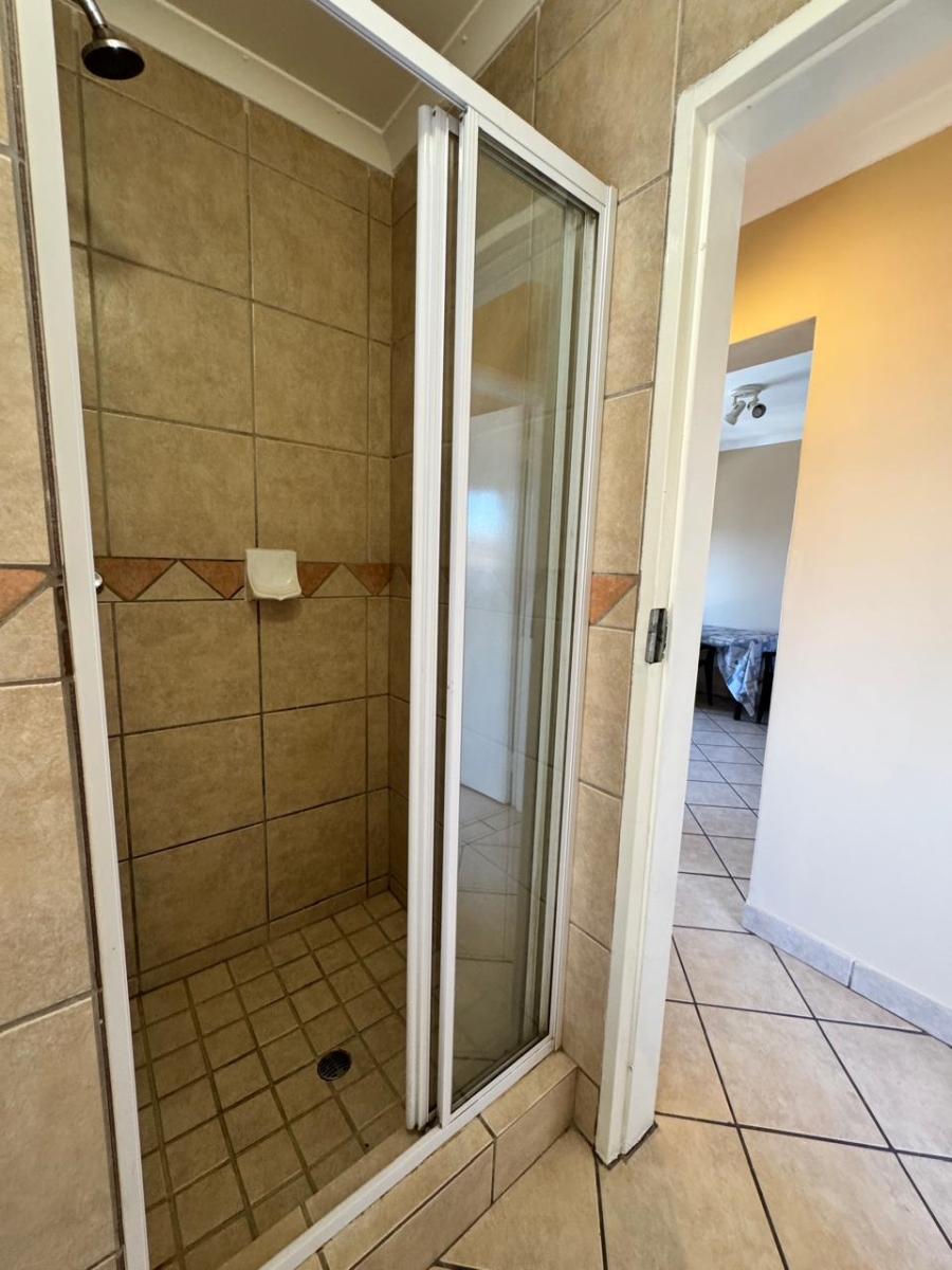 2 Bedroom Property for Sale in Vorna Valley Gauteng