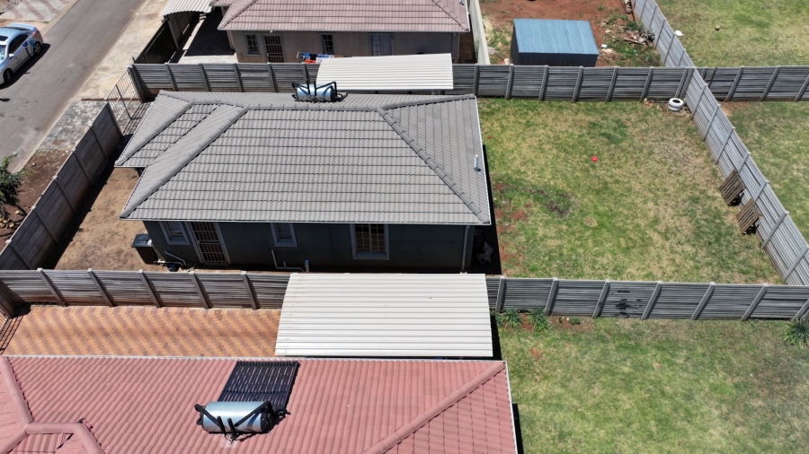 3 Bedroom Property for Sale in Sky City Gauteng