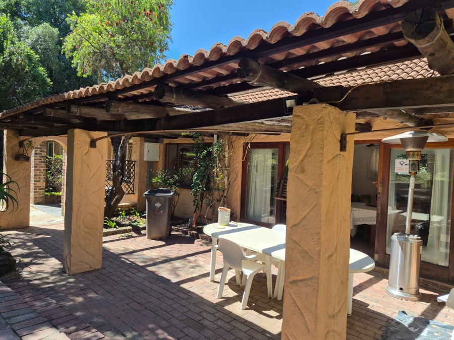 8 Bedroom Property for Sale in Ferndale Gauteng