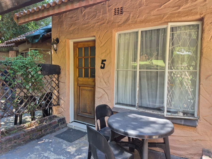 8 Bedroom Property for Sale in Ferndale Gauteng