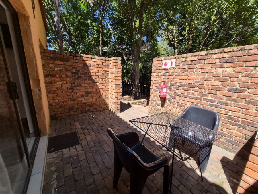 8 Bedroom Property for Sale in Ferndale Gauteng