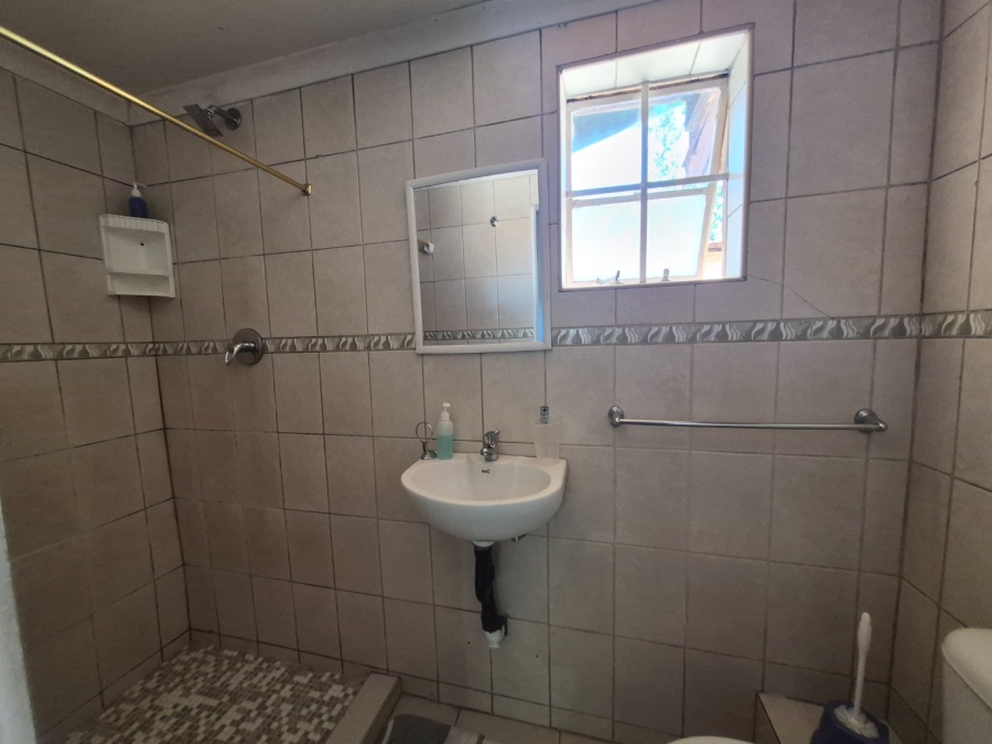 8 Bedroom Property for Sale in Ferndale Gauteng