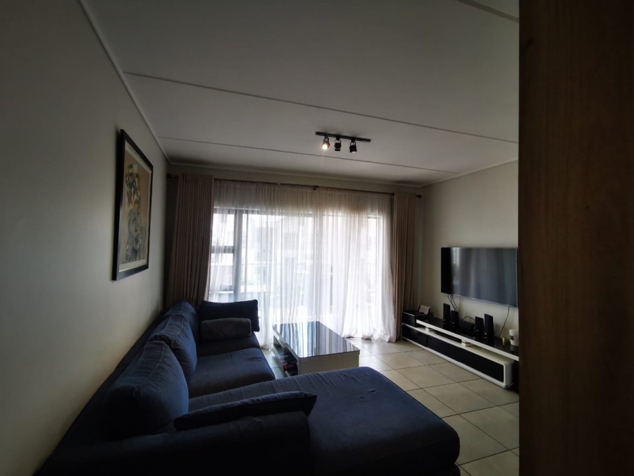 To Let 2 Bedroom Property for Rent in Waterfall Gauteng
