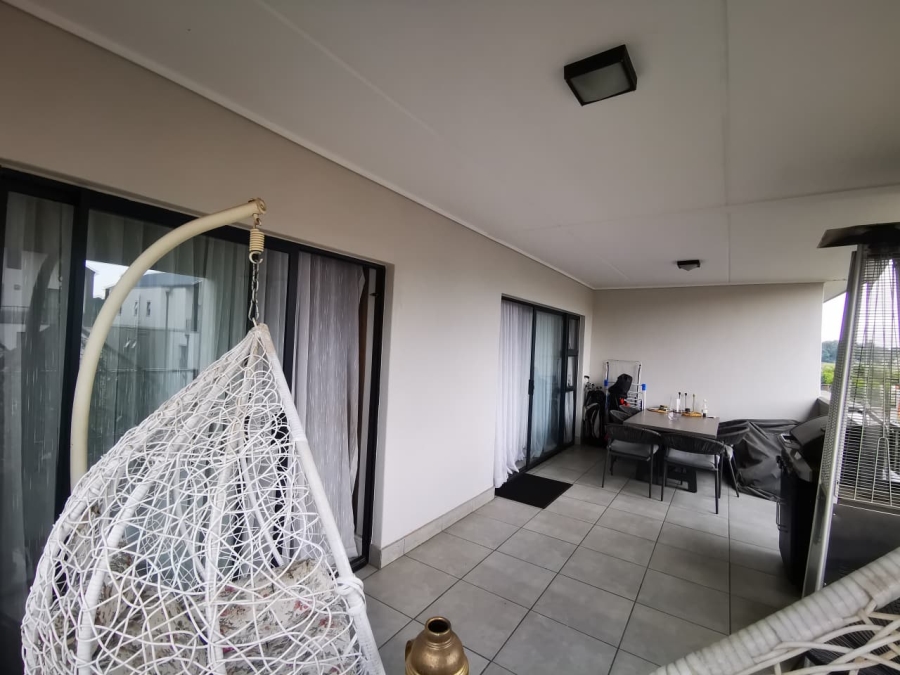 To Let 2 Bedroom Property for Rent in Waterfall Gauteng