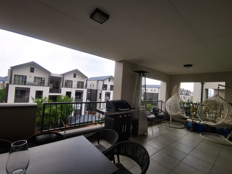 To Let 2 Bedroom Property for Rent in Waterfall Gauteng