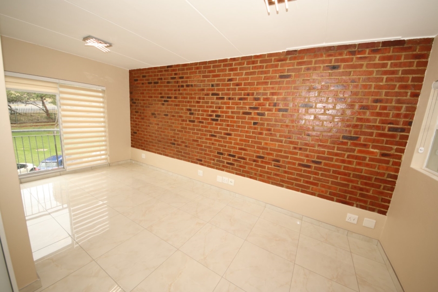 To Let 1 Bedroom Property for Rent in Upper Houghton Gauteng