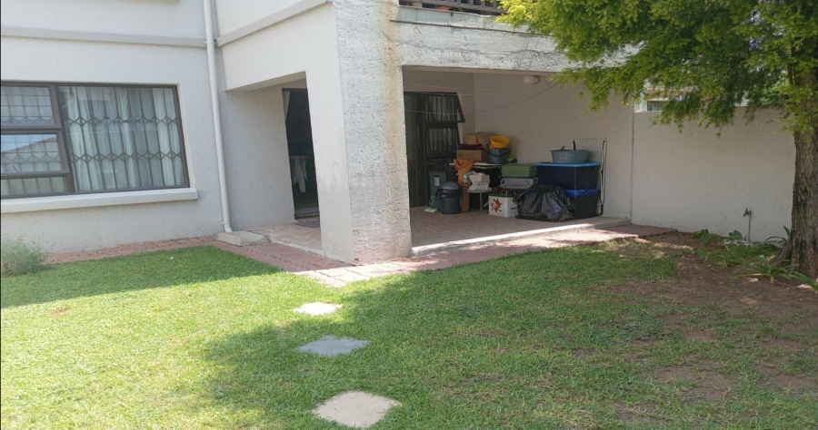 1 Bedroom Property for Sale in Sunninghill Gauteng