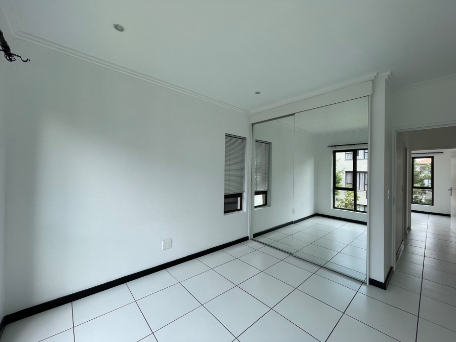 To Let 2 Bedroom Property for Rent in Fourways Gauteng