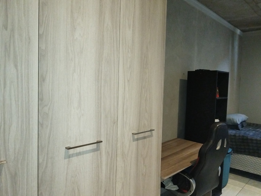 1 Bedroom Property for Sale in Brooklyn Gauteng