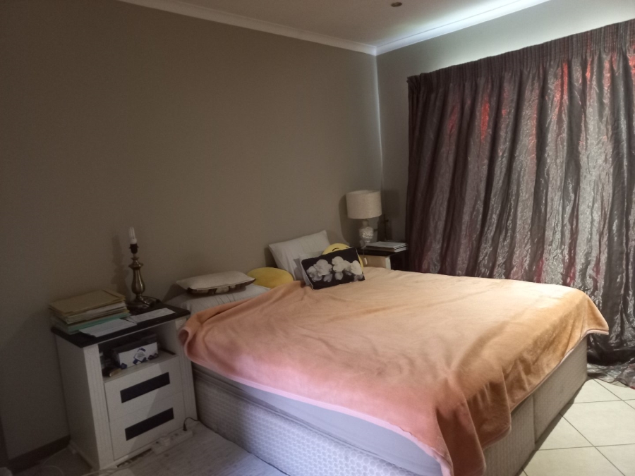 3 Bedroom Property for Sale in Mooikloof Ridge Gauteng