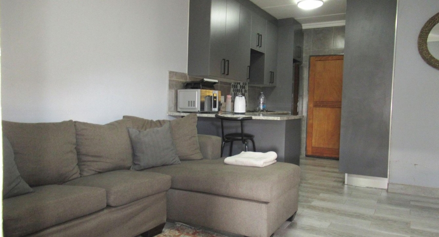 2 Bedroom Property for Sale in Elspark Gauteng