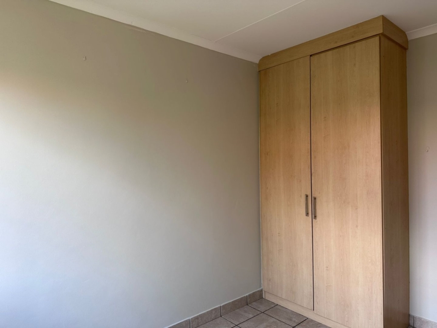 3 Bedroom Property for Sale in Annlin Gauteng