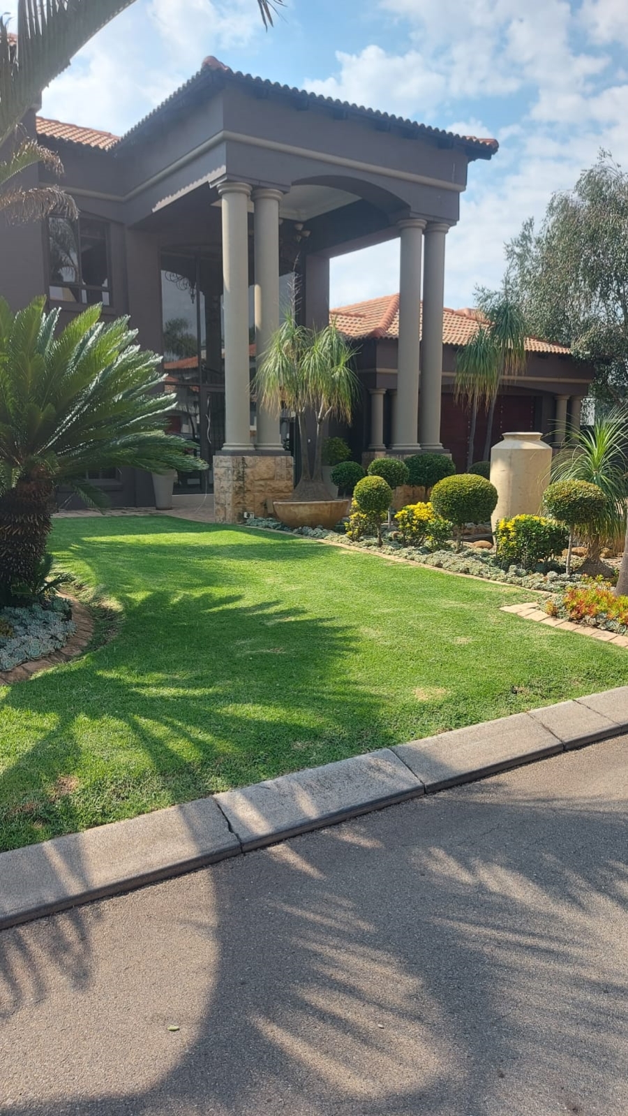 4 Bedroom Property for Sale in Sunward Park Gauteng