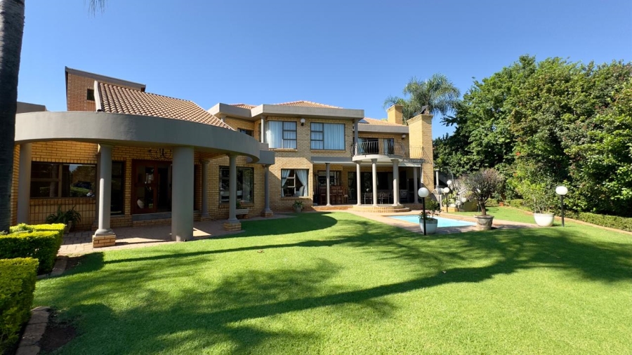 4 Bedroom Property for Sale in Eldoraigne Gauteng