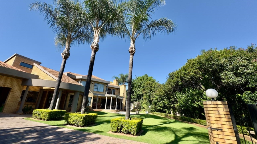 4 Bedroom Property for Sale in Eldoraigne Gauteng