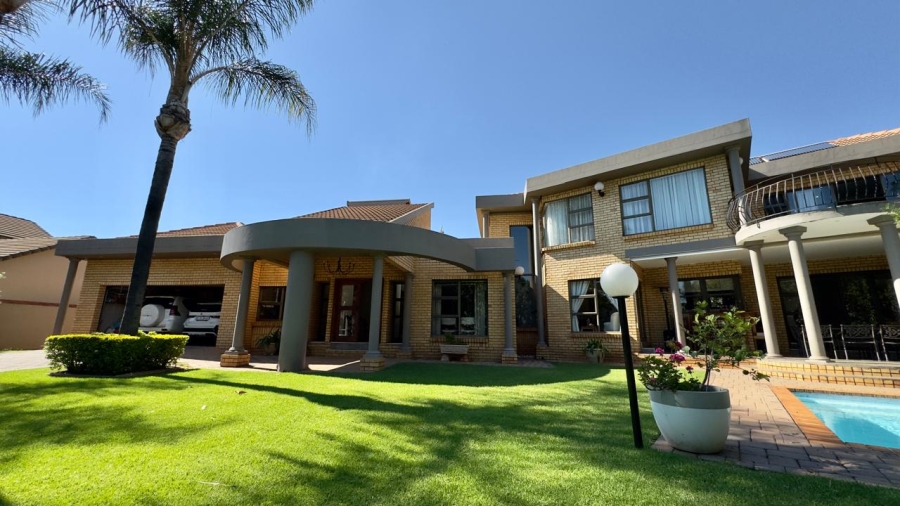 4 Bedroom Property for Sale in Eldoraigne Gauteng