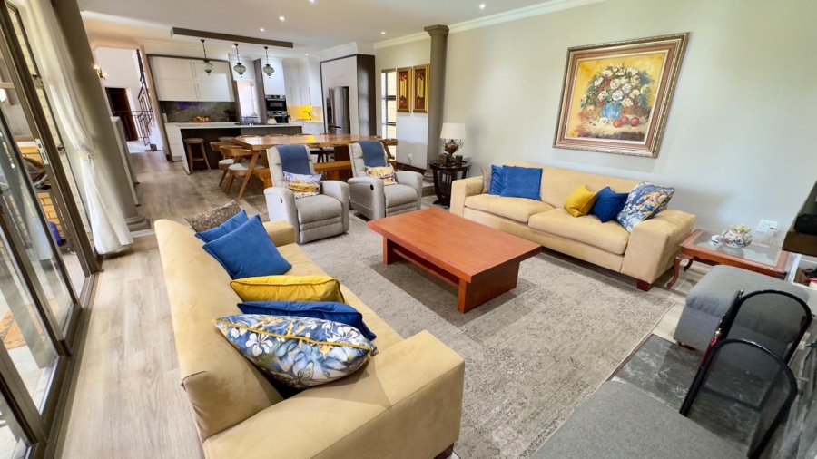 4 Bedroom Property for Sale in Eldoraigne Gauteng