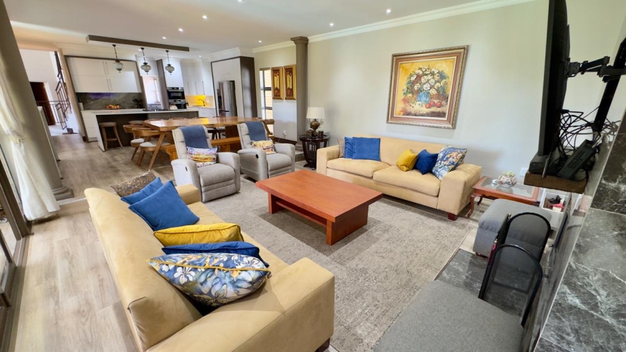 4 Bedroom Property for Sale in Eldoraigne Gauteng