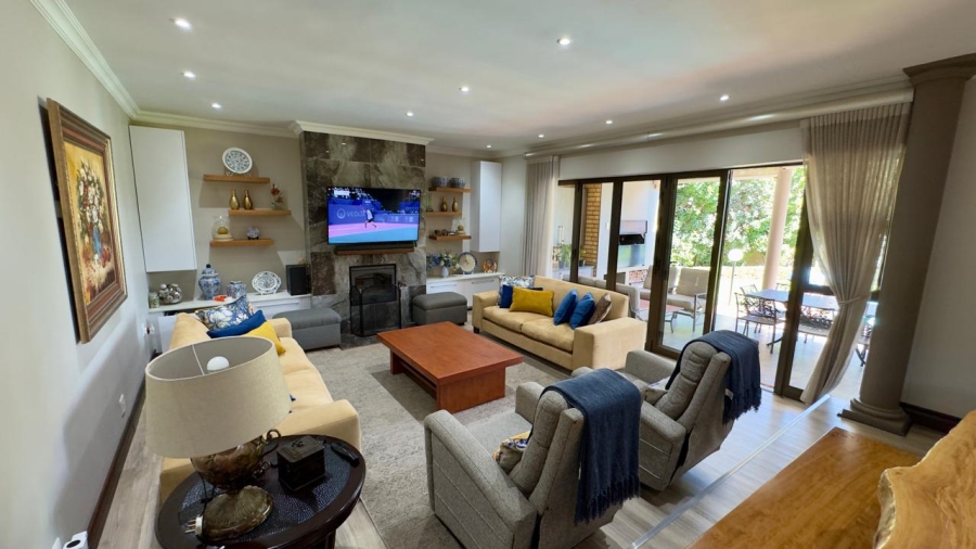 4 Bedroom Property for Sale in Eldoraigne Gauteng