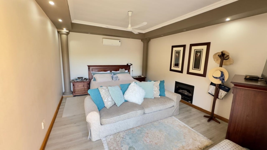 4 Bedroom Property for Sale in Eldoraigne Gauteng