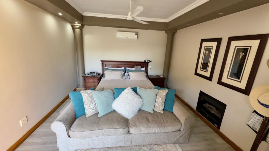 4 Bedroom Property for Sale in Eldoraigne Gauteng