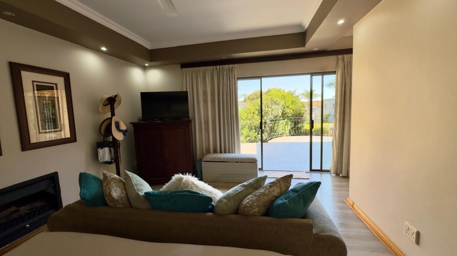 4 Bedroom Property for Sale in Eldoraigne Gauteng