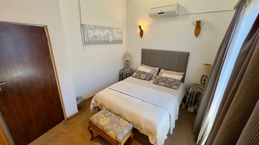 4 Bedroom Property for Sale in Eldoraigne Gauteng