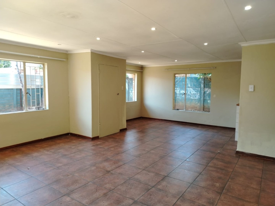 3 Bedroom Property for Sale in Silverton Gauteng