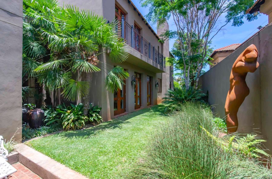 6 Bedroom Property for Sale in Bedfordview Gauteng